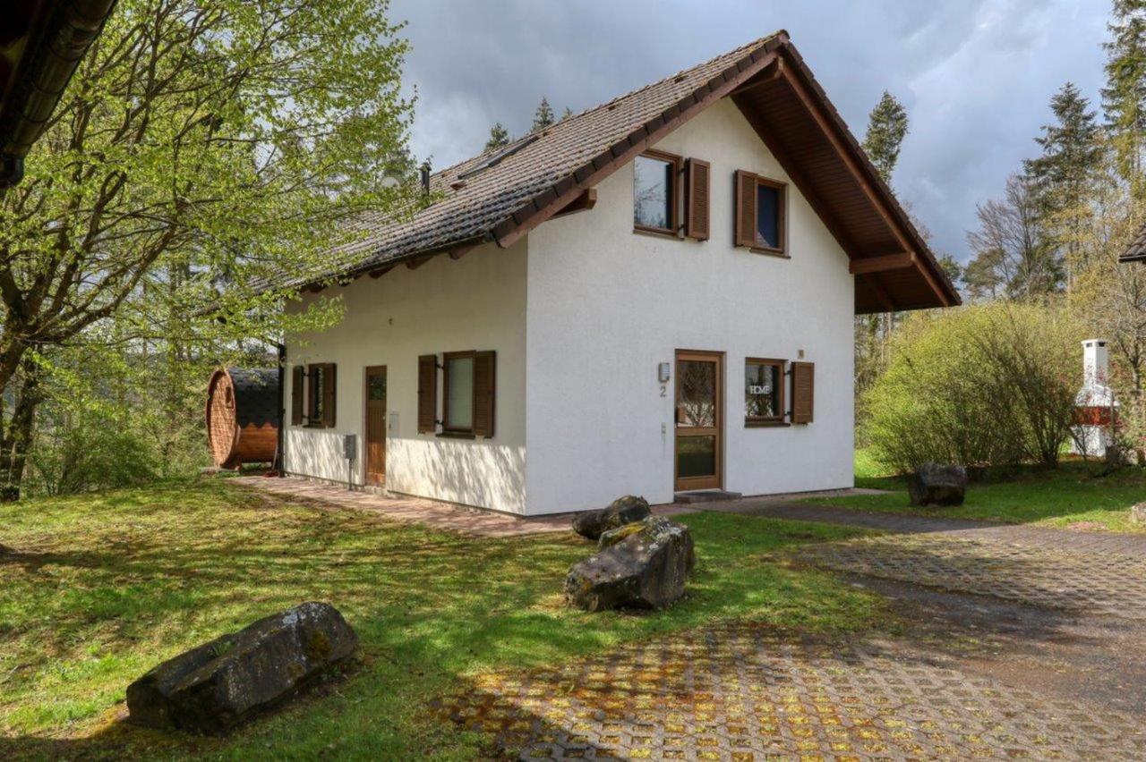 Seepark Kirchheim Ferienhaus Bei Zeta Mit Sauna Exterior photo